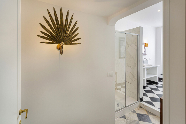 Room 4, Les Suites del Carmine 3 by Wonderful Italy, Genova