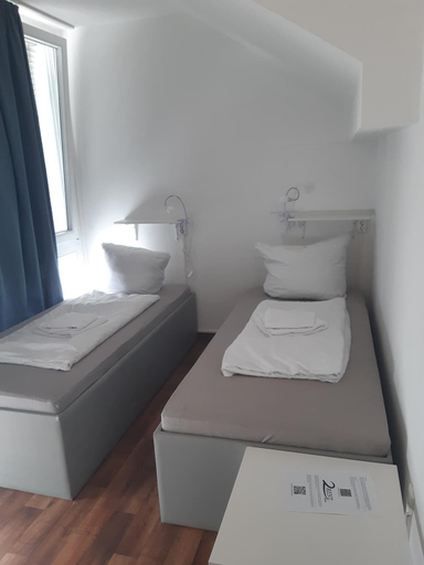 Bedroom 3, 2-Rent Group Hostel Apartments SEN14, München