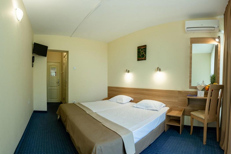 Bedroom 3, BSA Gradina & Aquapark, Varna
