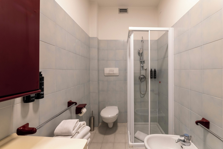 Bathroom 3, Hi Hotels Riva del Garda, Trento