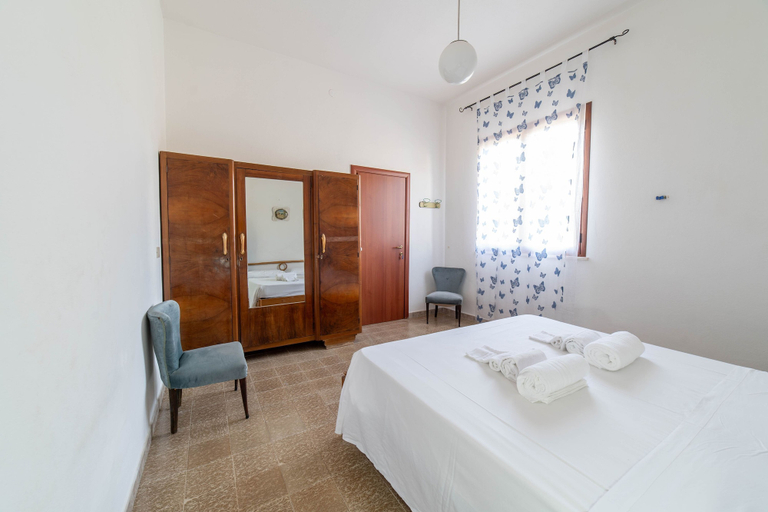 Room 5, Casa S Urachi e Mesu, Oristano