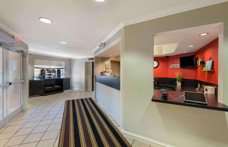Public Area 2, Studio 6 Extended Stay Minneapolis Airport Eagan North MN, Dakota