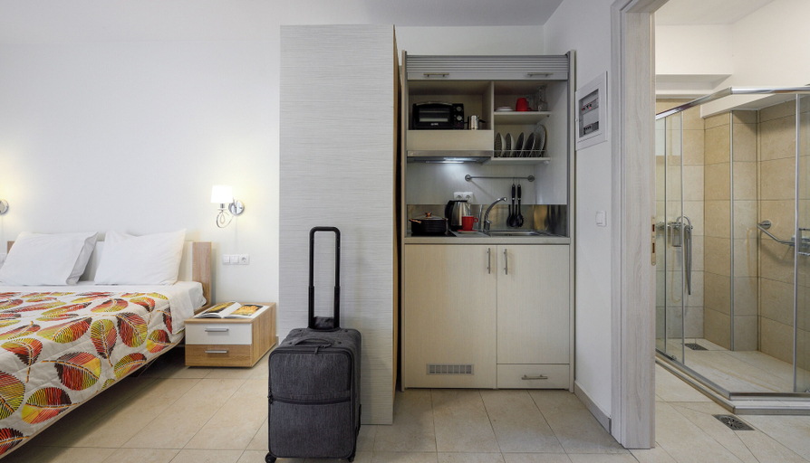 Bedroom 5, Elpiniki Luxury Rooms, Central Macedonia