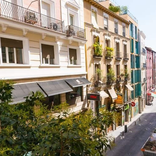 Room 2, Santo Domingo I 1 Bedroom Apartment in Gran Via, Madrid