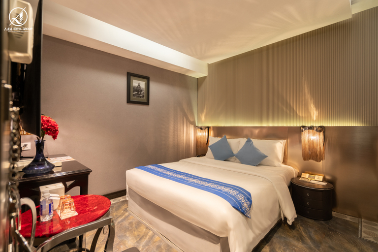 Bedroom 8