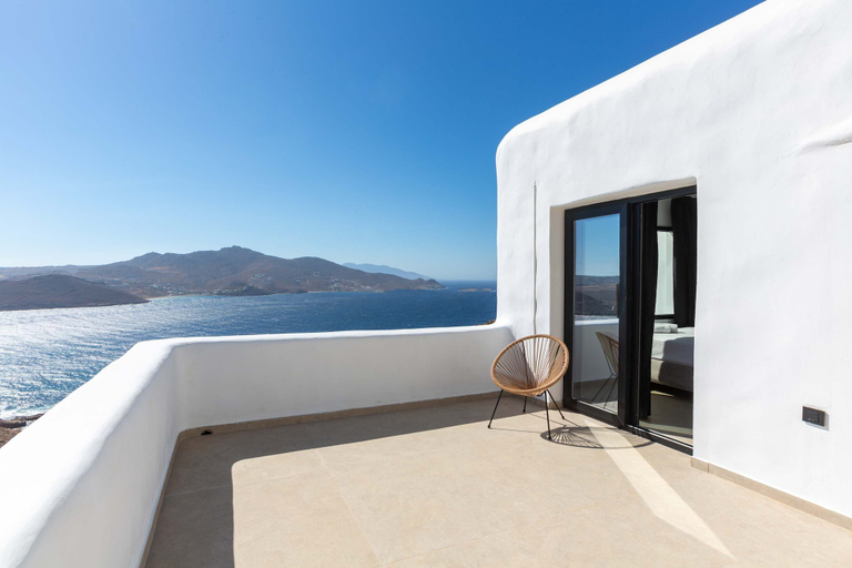 Room 4, Amaze Mykonos Luxury Seaview Retreat, South Aegean