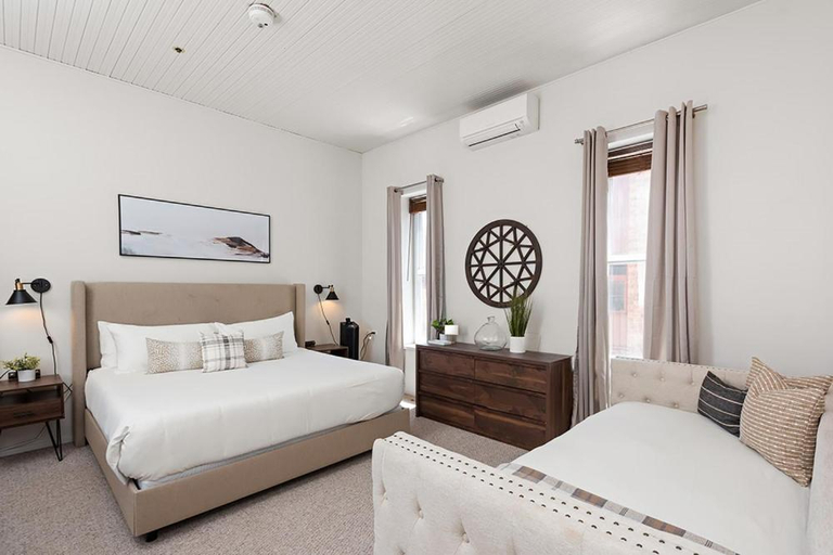 Bedroom, Independence Square 211, Chic Hotel Room with Mountain Views, A/C, & Rooftop Hot Tub, Pitkin