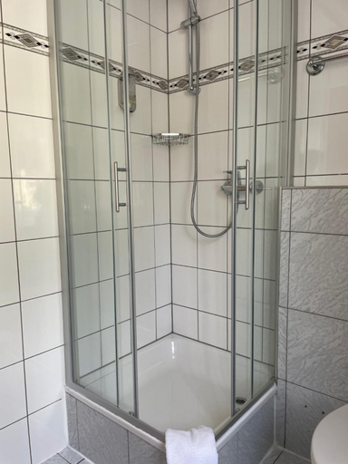 Others 3, Hotel Schafer, Siegen-Wittgenstein