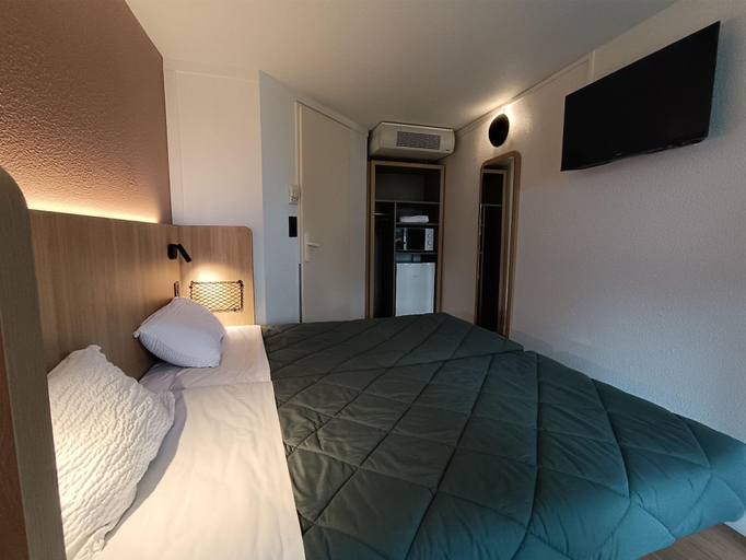 Bedroom 3, Premiere Classe Avignon Nord - Le Pontet, Vaucluse