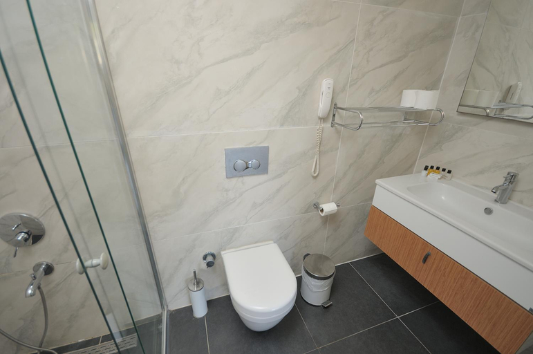 Bathroom 4, Saatlı Hotel, Çeşme