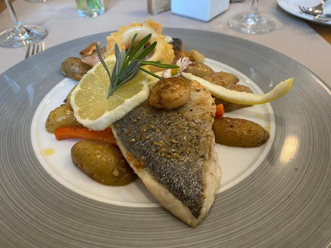 Food & Drinks 5, Hotel Weingut Moselloreley, Bernkastel-Wittlich