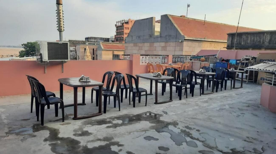 Others 5, Sankatha Guest House, Varanasi