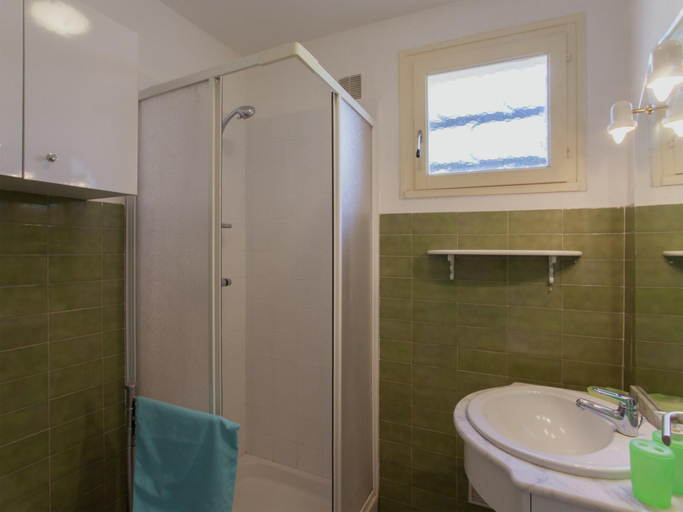 Bathroom 3, Romantic Retreat in Cargese, Corse-du-Sud