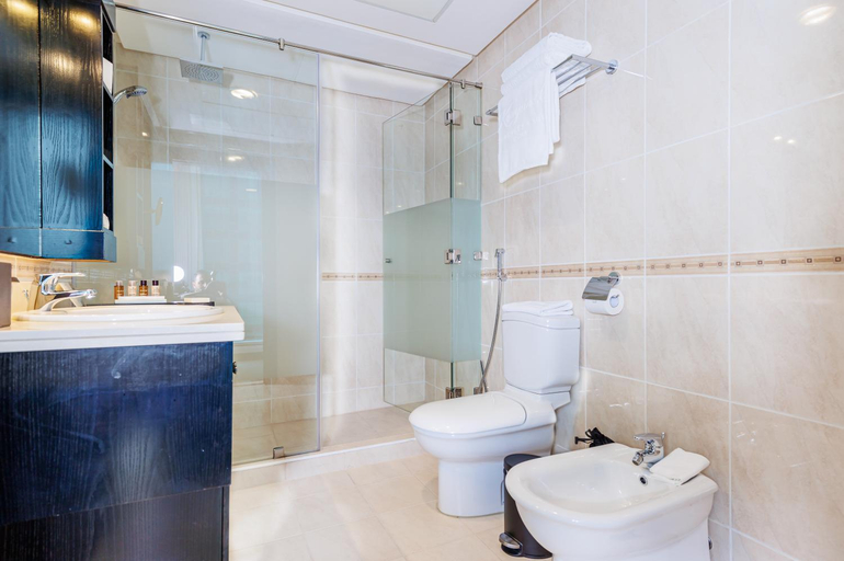 Bathroom 4, Kempinski Residences & Suites, Doha