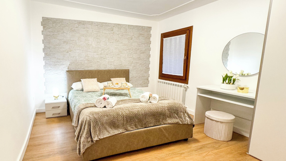 Room 5, C A L I by Ca-sa Check, Venezia