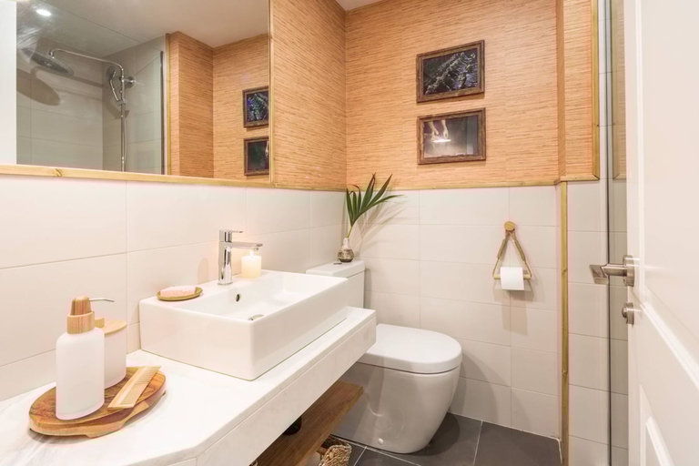 Room 2, Ora - 1 Bedroom in Almagro, Madrid
