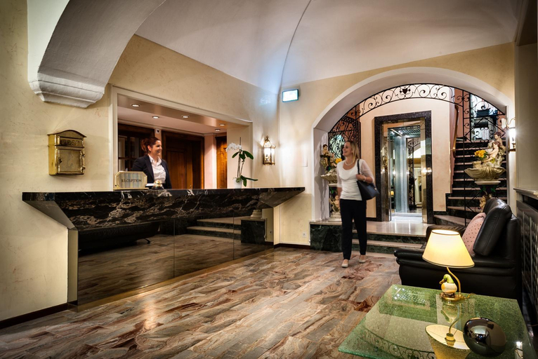 Public Area 2, Residenze dell'Angelo, Locarno