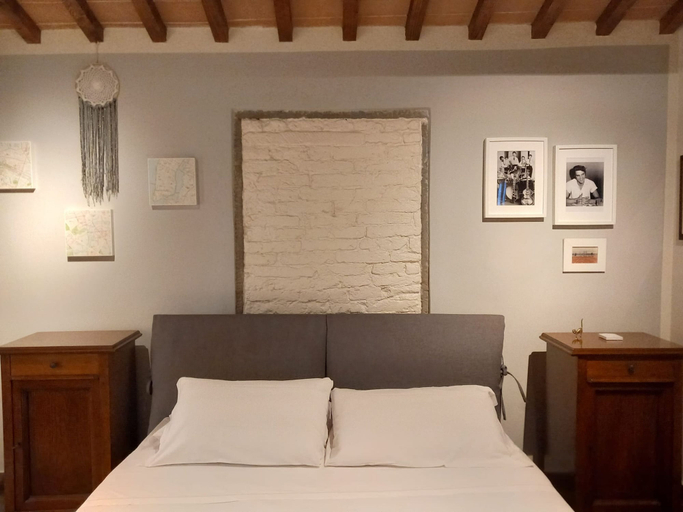 Room 4, Leone in Firenze With 1 Bedrooms and 1 Bathrooms, Florence