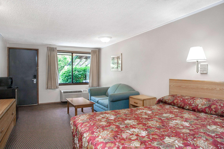 Bedroom 3, Knights Inn - Scranton/Wilkes-Barre/Pittston, Luzerne