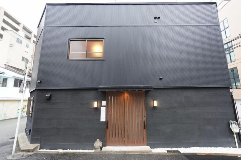 Exterior & Views 2, Japanese cottage Han, Osaka