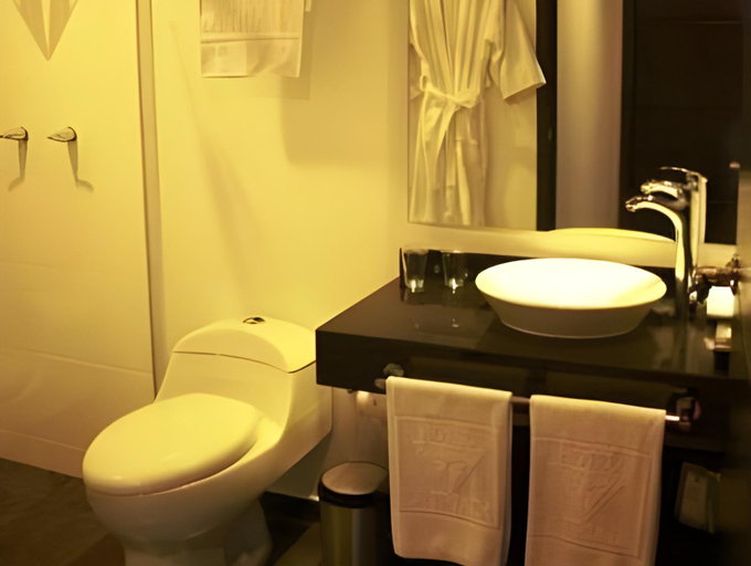 Bathroom 4, Hotel Internacional La Triada, Bucaramanga