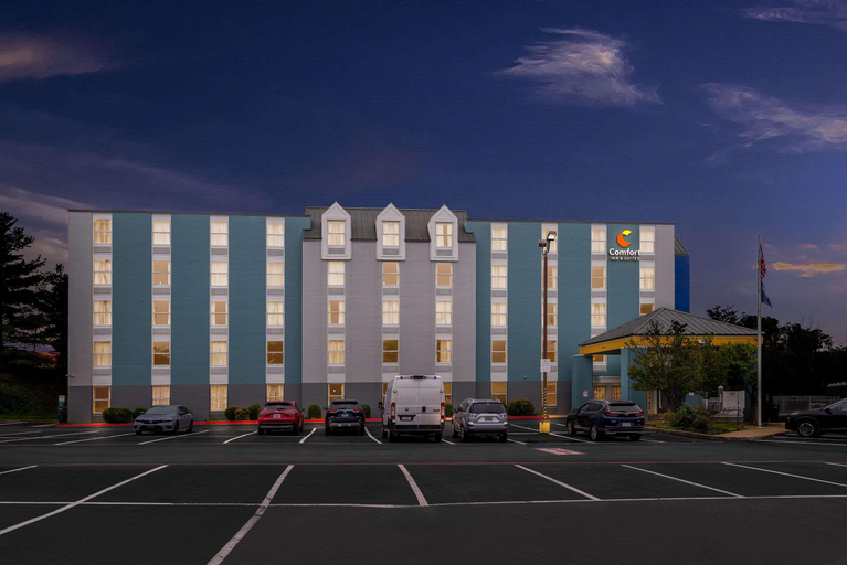Exterior & Views 2, Comfort Inn & Suites Staunton, Staunton