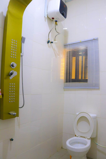 Bathroom, Lexaren Luxury Apartments, Oshimili North