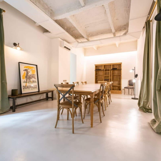Room 4, The Deauville Majestic 1 Bedroom in Chueca, Madrid