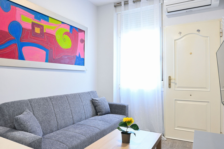 Room 3, M Idj780 Acogedor Apartamento de un Dormitorio, Madrid