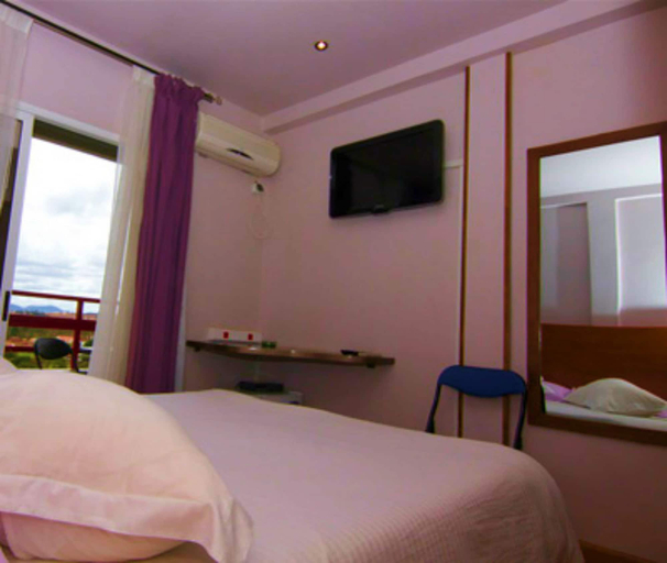 Bedroom 2, Savanna Cafe, Analamanga