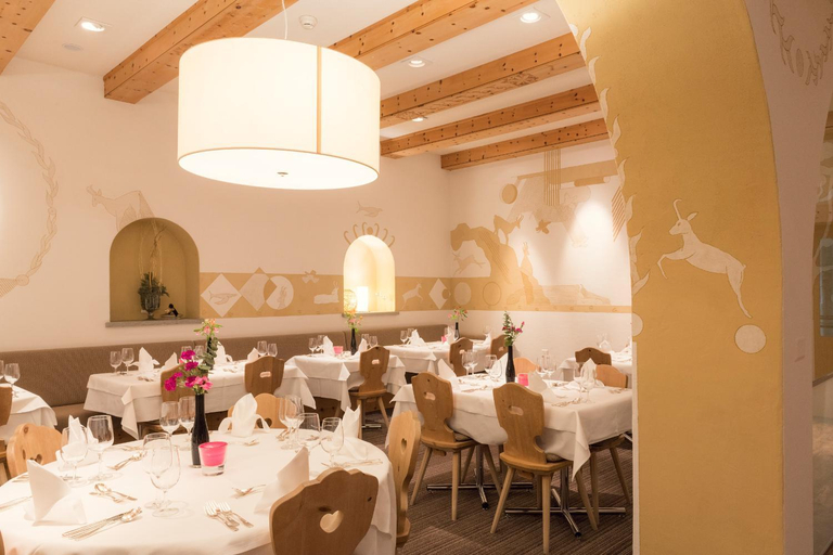 Food & Drinks 5, Sporthotel Pontresina, Maloja
