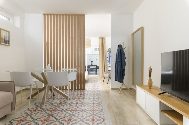 Room 3, Palazzo Murat - One-bedroom Apartment With Terrace by Wonderful Italy, Bari