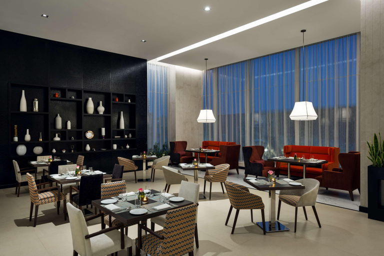 Food & Drinks 5, Hyatt Place Riyadh Sulaimani, Riyadh