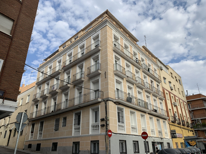 Room 2, Collection Madrid Rio Exterior 3 Personas, Madrid