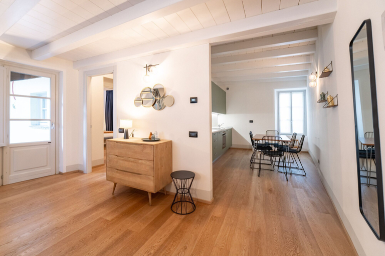 Room 2, Palazzo Odescalchi by Wonderful Italy - Apt 7, Como