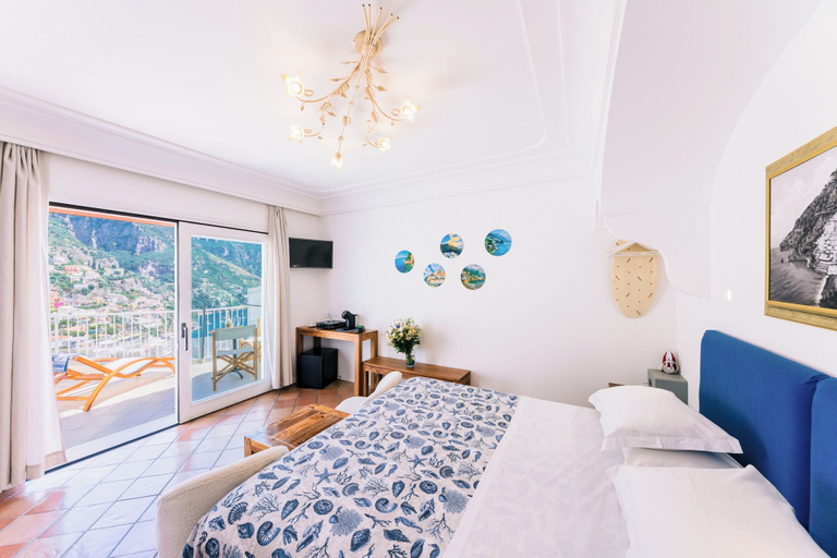 Bedroom 4, Villa Anfitrite, Salerno