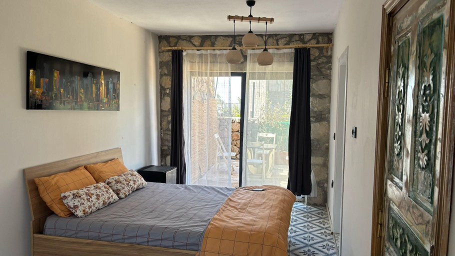 Bedroom 3, Nur Karen Taş Konak, Dikili