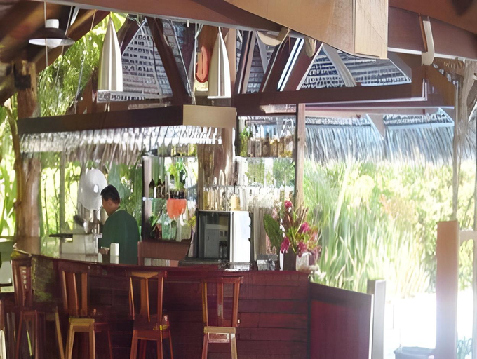 Food & Drinks 5, Hotel Playa Espadilla, Aguirre