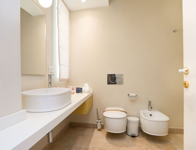 Room 5, Marina Homes Standard 2, Syracuse