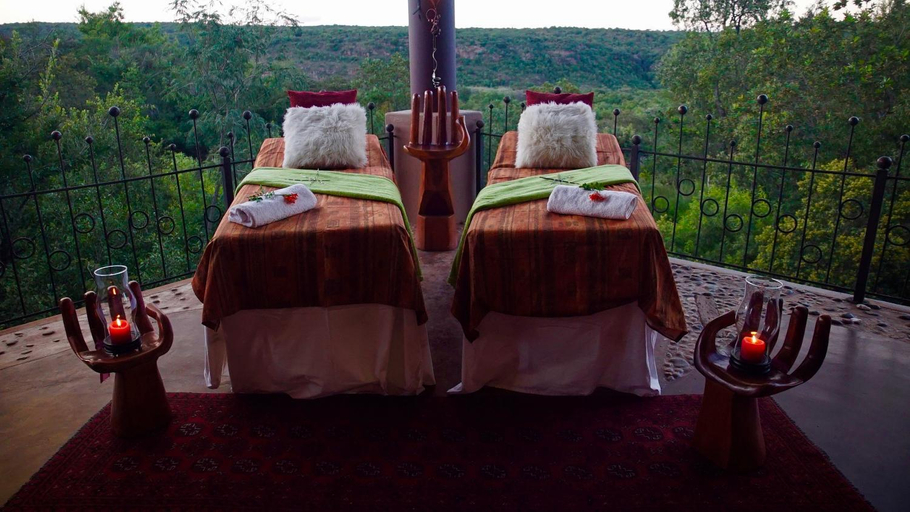Food & Drinks 4, Leopards Rock Bush Boutique, Waterberg