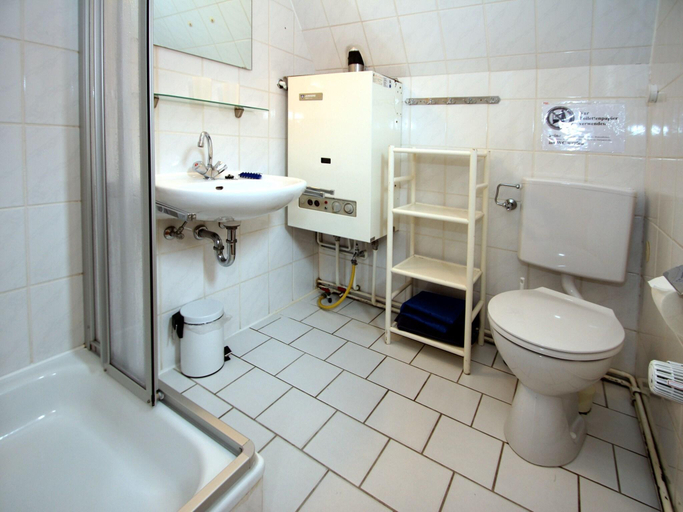 Bathroom 3, Greetjehaus mit Garten, Nahe Strand, Dornumersiel, Aurich