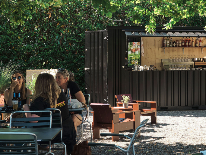 Food & Drinks 5, Hotel Murten, Lac