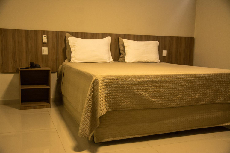 Bedroom 2, Hotel Vila Verde, Penápolis