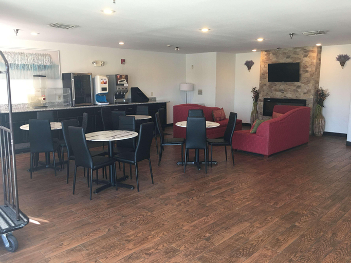 Public Area 2, SureStay Hotel by Best Western Weimar, Colorado