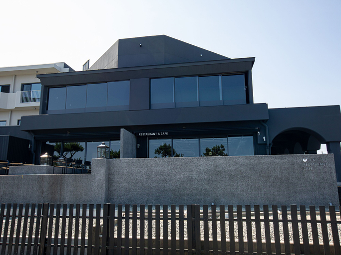 Exterior & Views 2, ONCRI-KARATSU, Karatsu