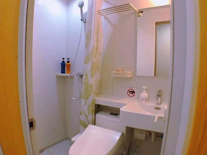 Bathroom 4, Fujinomori Hotel, Fujikawaguchiko