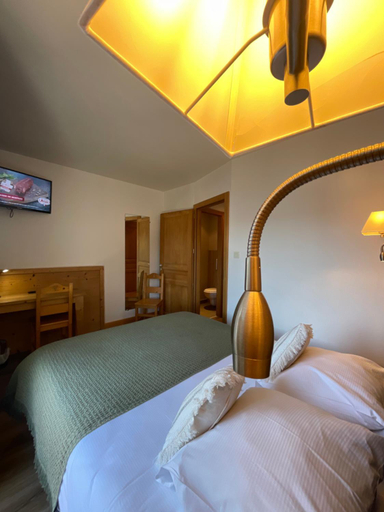 Bedroom 2, Les Reflets du Lac, Vosges
