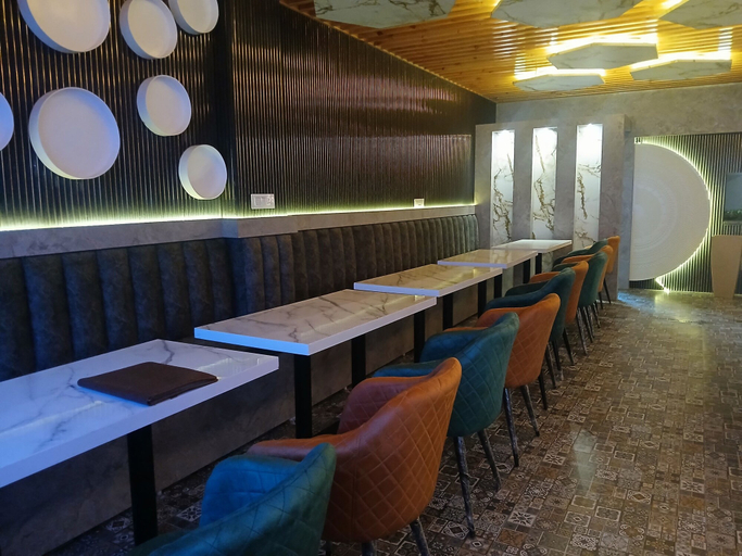 Food & Drinks 5, Hotel Grand Hill, Kangra