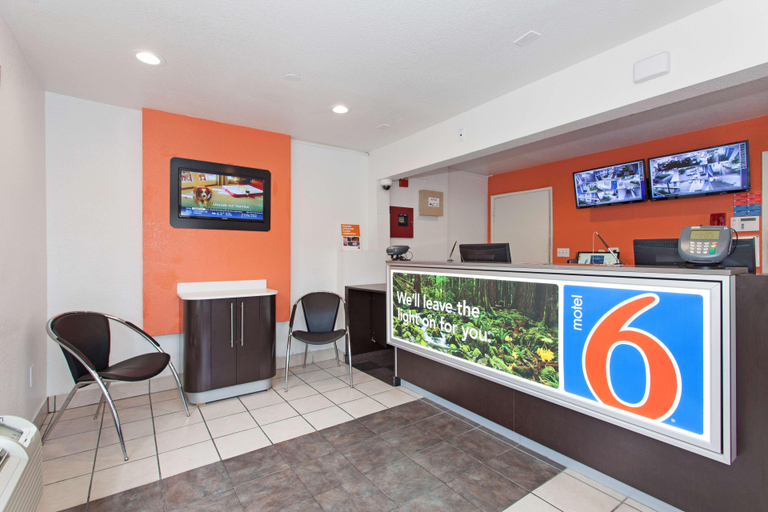 Public Area 2, Motel 6 Sacramento, CA - Central, Sacramento