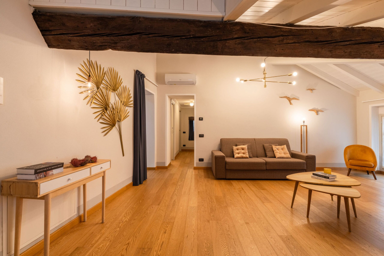 Room 3, Palazzo Odescalchi by Wonderful Italy - Apt 9, Como